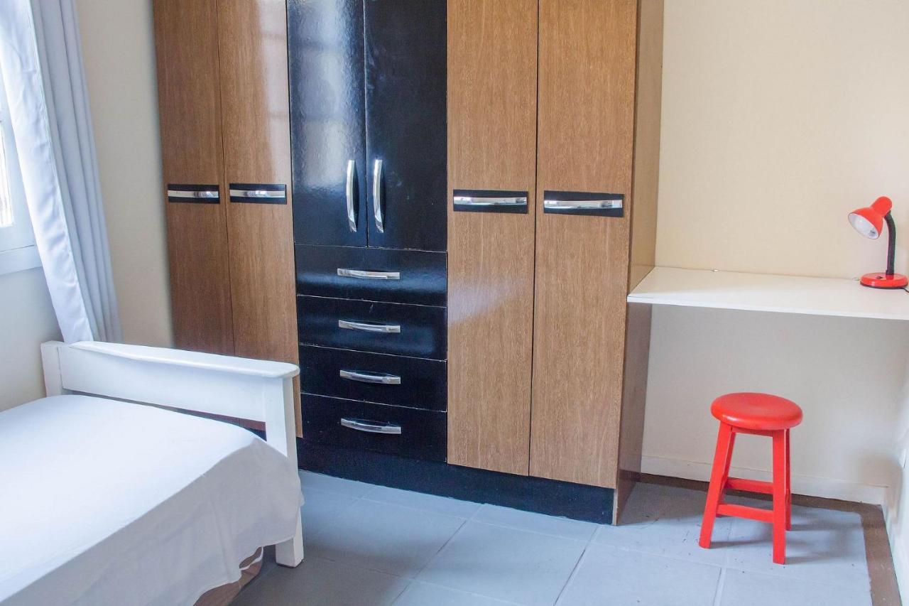 Apto No Centro De - Prox A E Rua Pedras Apartamento *